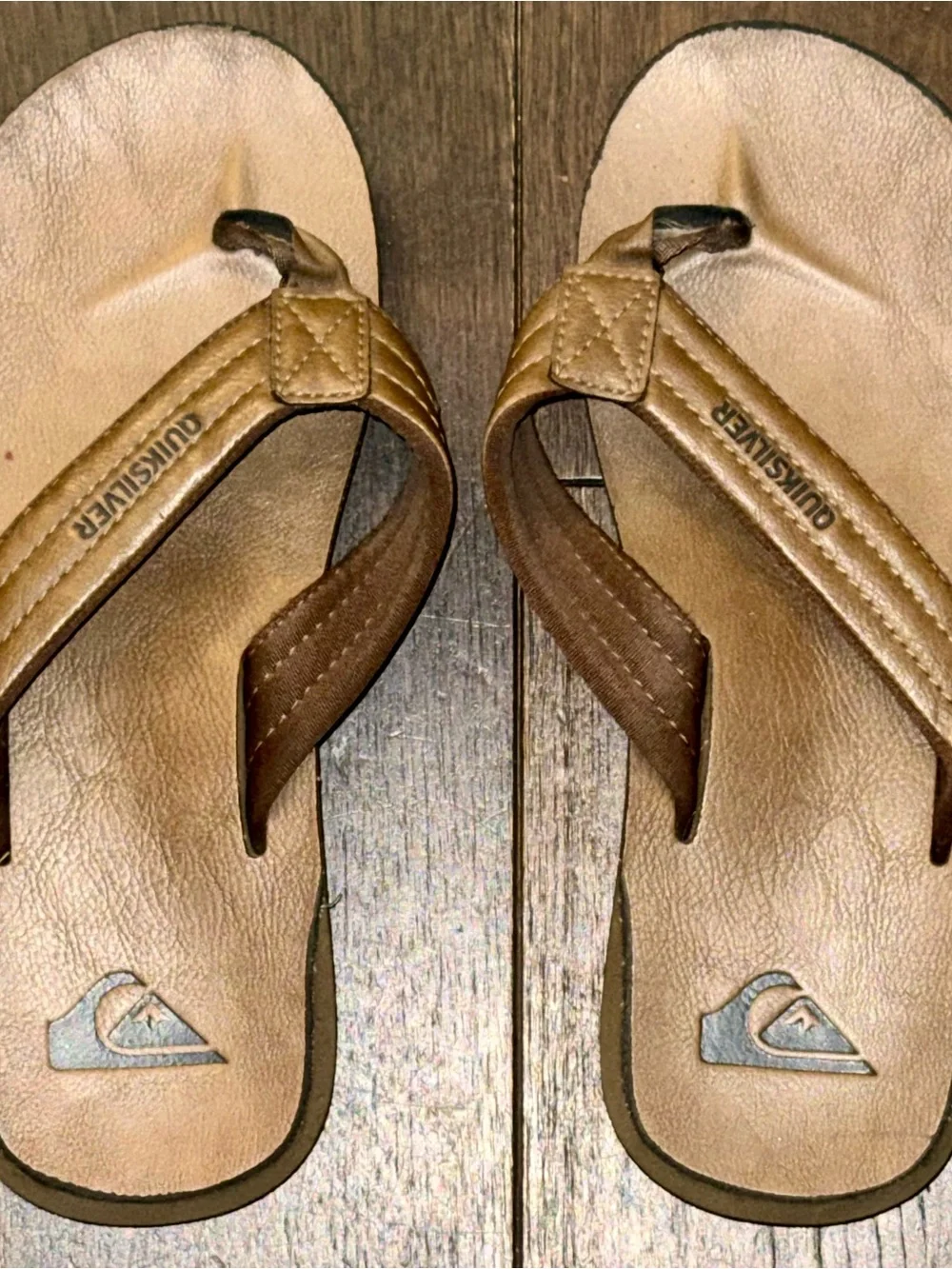 Quiksilver Brown Leather Men's Flip Flops Sandals